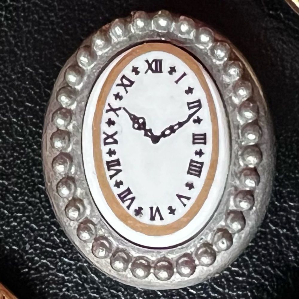 Button Cover Clock Theme Snap-On 1980s Oval 1" x 3/4"